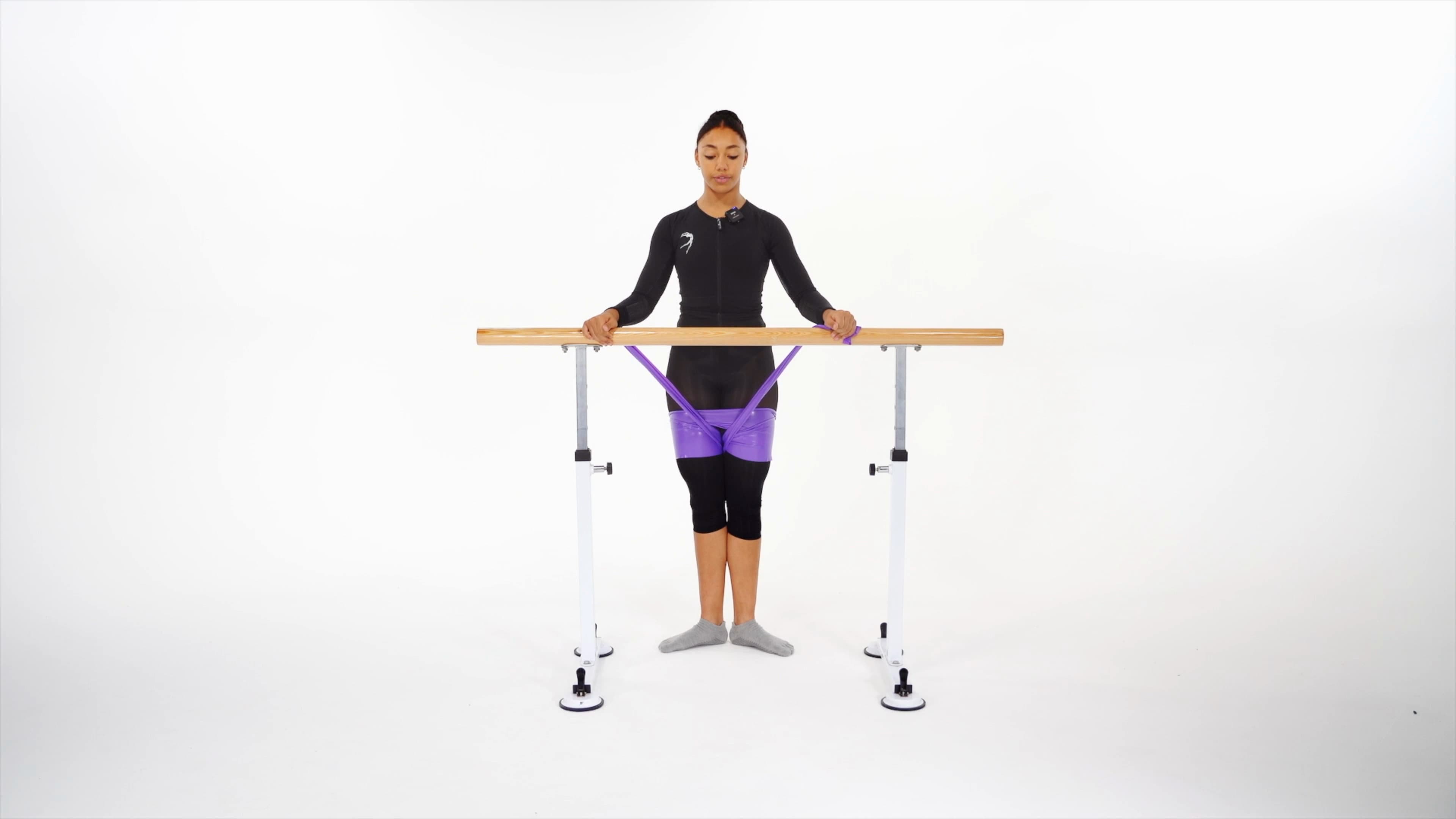 Foundation battement tendu