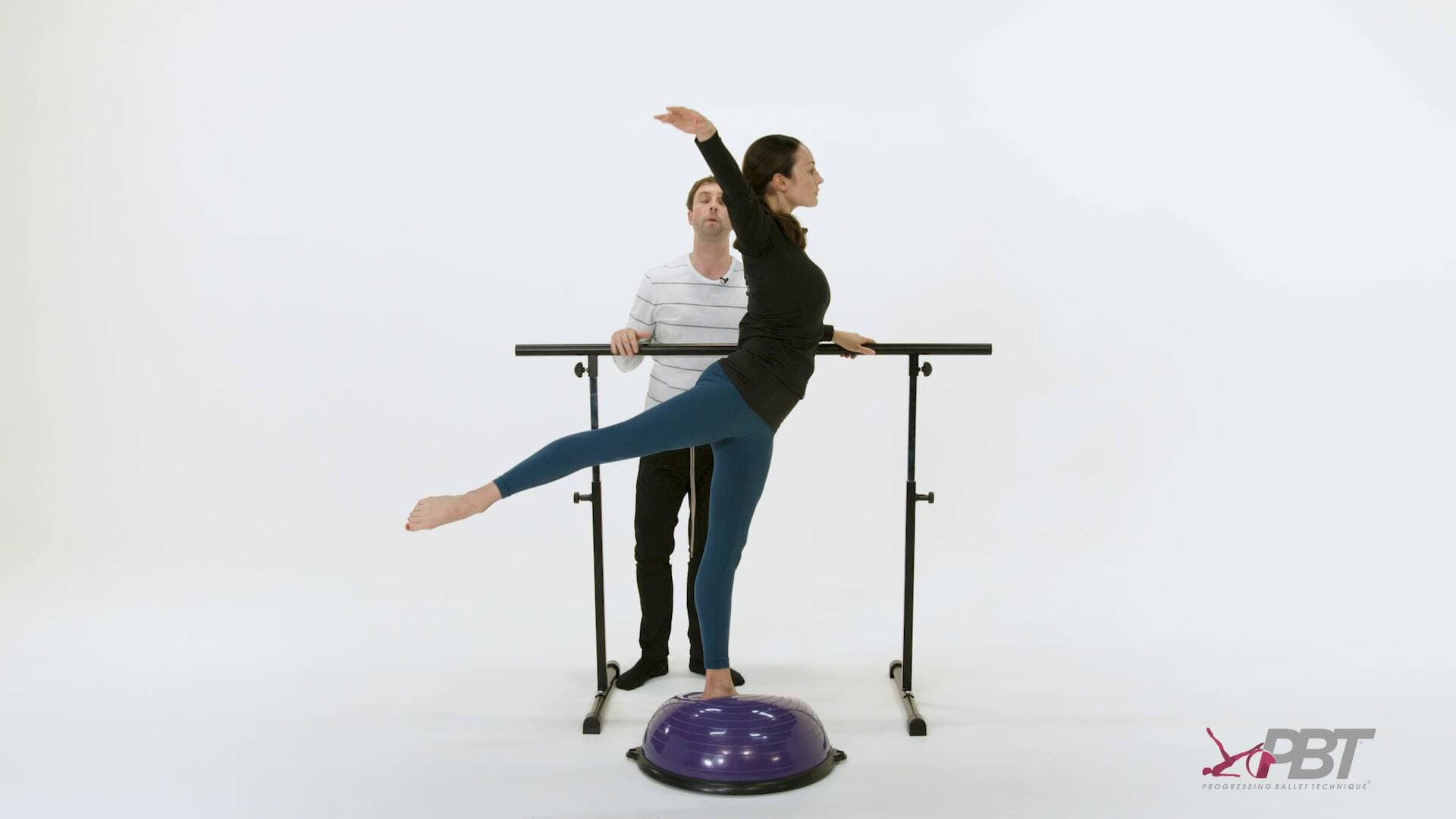 Weight with contraction