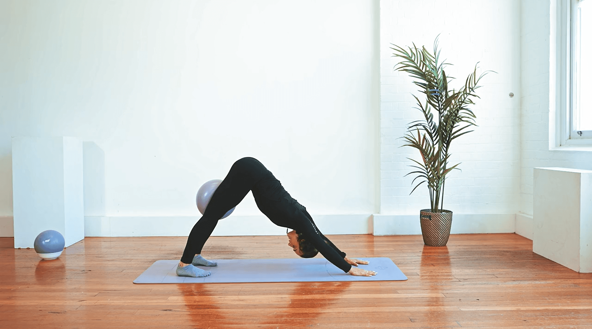 Clase 8 | Calentamiento con pelota de pilates